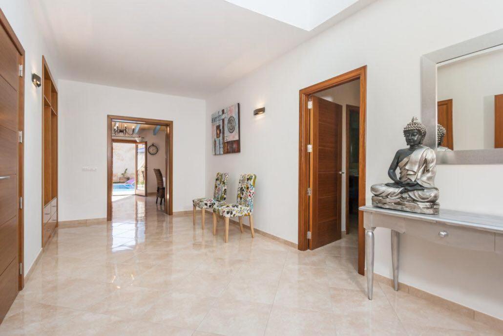 Botellas Holiday home Petra (Mallorca)